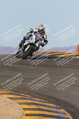 media/Dec-18-2022-SoCal Trackdays (Sun) [[8099a50955]]/Turns 9 and 10 Set 1 (1045am)/